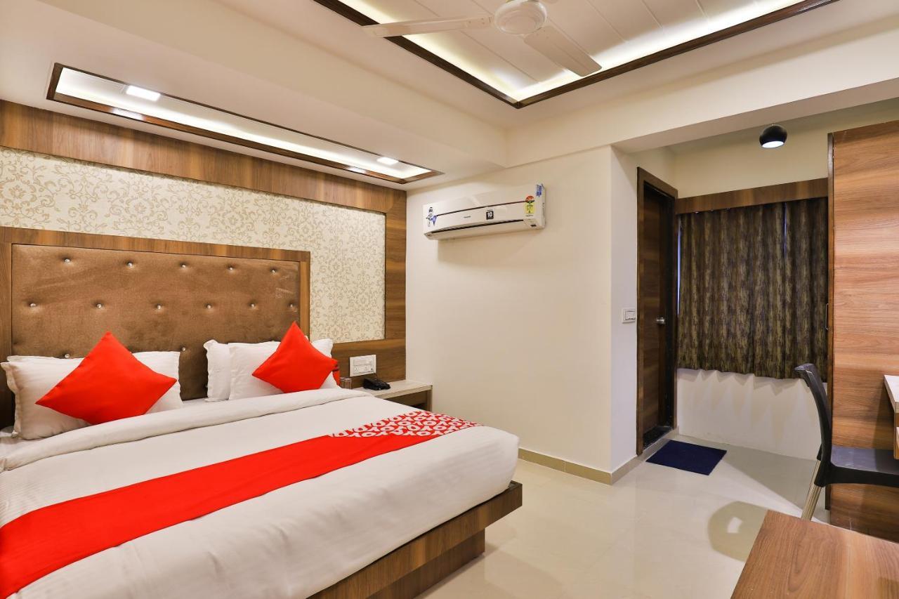 Oyo 24950 Hotel Shree Balaji Residency Ahmedabad Exterior photo